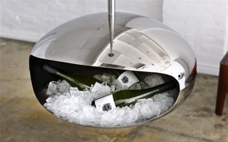 Подвесной биокамин Cocoon Aeris Stainless Steel по цене 202 800 руб.